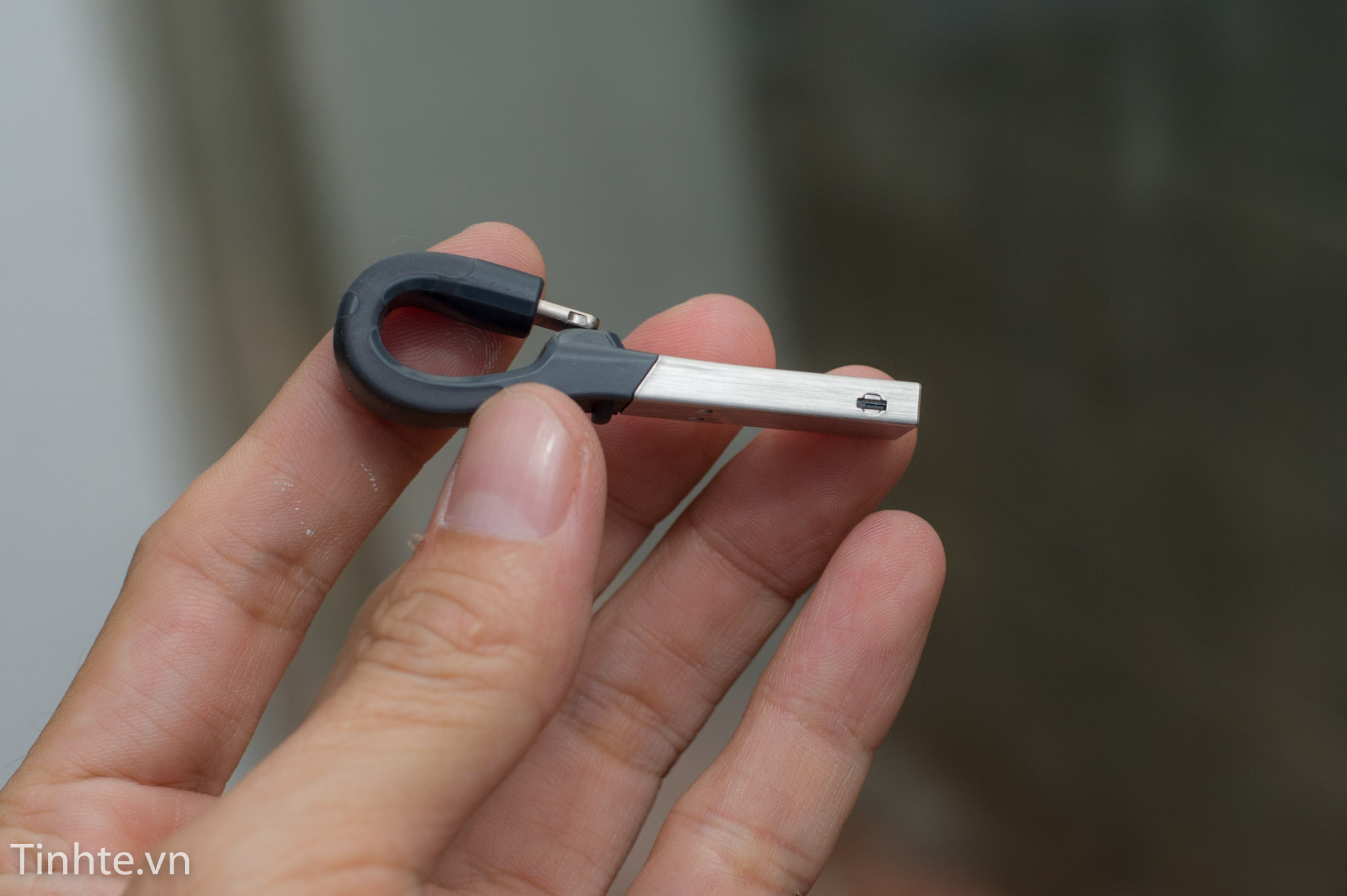 Review USB SanDisk iXpand - Dễ dàng trao đổi dữ liệu giữa các thiết bị iOS và máy tính khác
