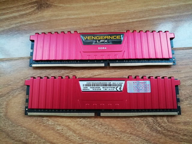 Ram Corsair Vengeance LPX: RAM giờ còn có cả quạt tản nhiệt, ép xung chẳng còn là vấn đề