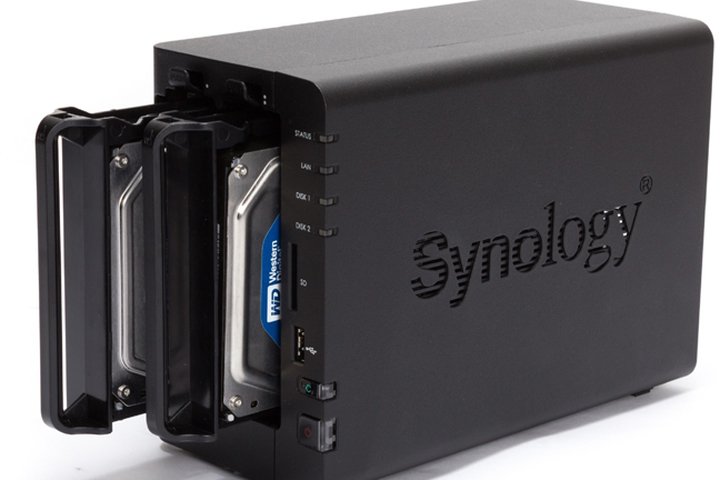 Giải pháp mở rộng dung lượng lưu trữ trên Synology NAS.